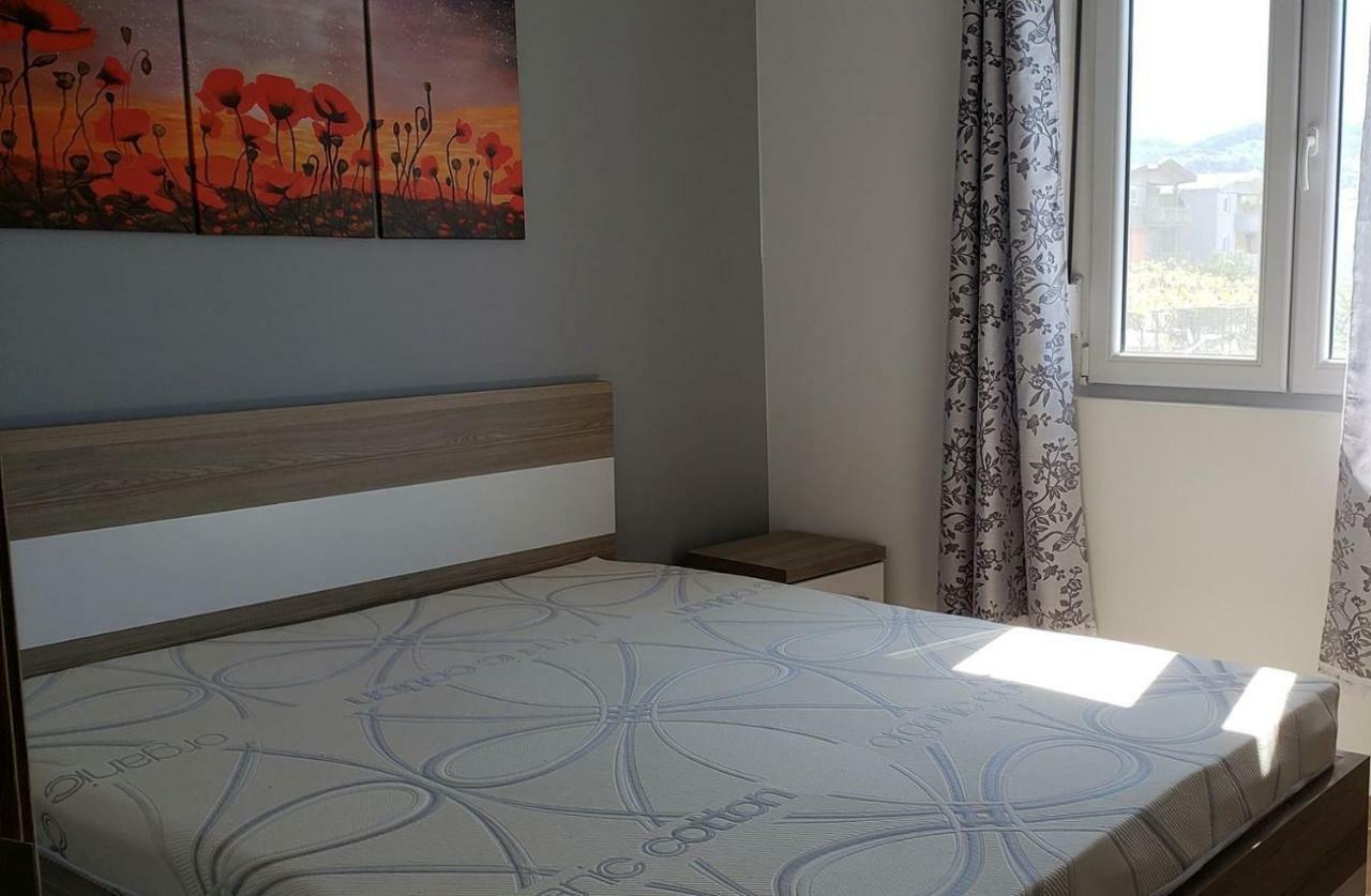 Apartmani Suncokreti - Sunflower Apartments Бар Экстерьер фото