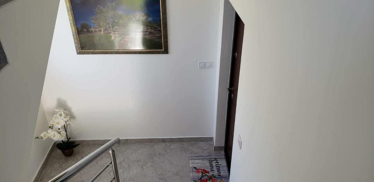 Apartmani Suncokreti - Sunflower Apartments Бар Экстерьер фото