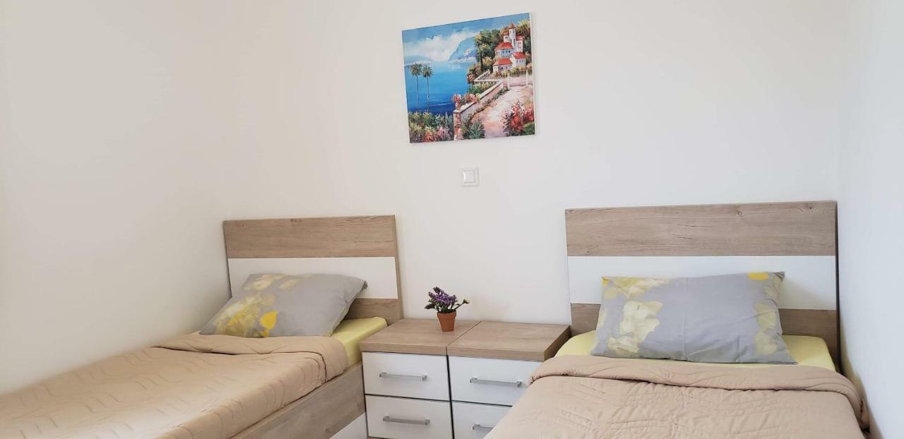 Apartmani Suncokreti - Sunflower Apartments Бар Экстерьер фото